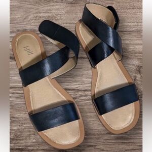 J.JILL BLACK LEATHER FLAT SANDALS SIZE 9 CASUAL ANKLE STRAP WRAP DESIGN